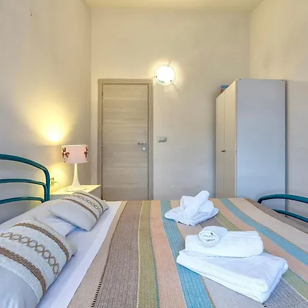 Apartamento Rosa Sea View Valledoria (Sardinia)